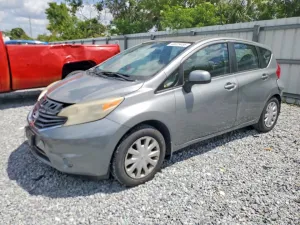 2014 NISSAN VERSA