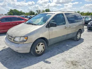 2000 TOYOTA SIENNA