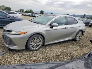 2018 TOYOTA CAMRY