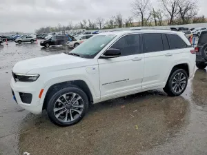 2022 JEEP CHEROKEE