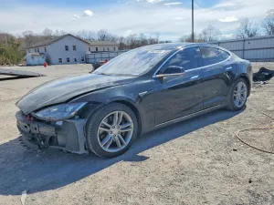 2014 TESLA MODEL S