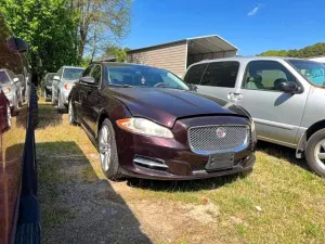 2015 JAGUAR XJ