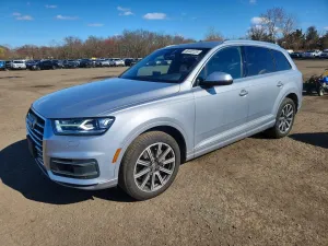 2017 AUDI Q7