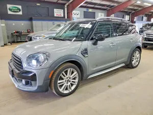 2018 MINI COOPER