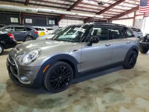 2017 MINI COOPER