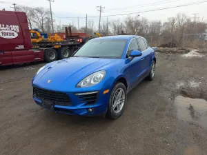 2016 PORSCHE MACAN