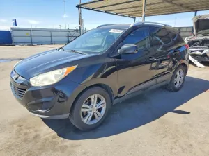 2011 HYUNDAI TUCSON