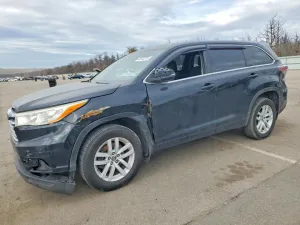 2016 TOYOTA HIGHLANDER