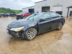 2017 TOYOTA CAMRY