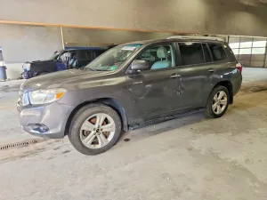 2010 TOYOTA HIGHLANDER