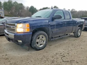 2011 CHEVROLET SILVERADO