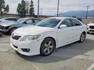 2011 TOYOTA CAMRY