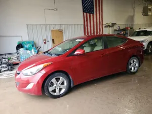 2013 HYUNDAI ELANTRA