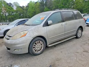 2007 TOYOTA SIENNA