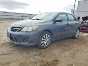 2013 TOYOTA COROLLA