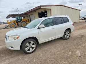 2010 TOYOTA HIGHLANDER