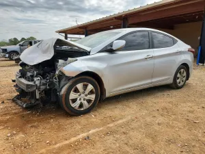 2016 HYUNDAI ELANTRA