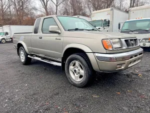 2000 NISSAN FRONTIER