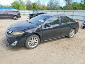 2014 TOYOTA CAMRY SOLA
