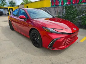 2025 TOYOTA CAMRY