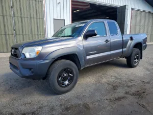 2015 TOYOTA TACOMA