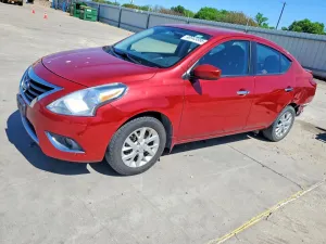 2015 NISSAN VERSA