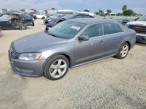 2014 VOLKSWAGEN PASSAT