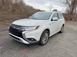 2022 MITSUBISHI OUTLANDER