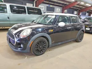 2017 MINI COOPER