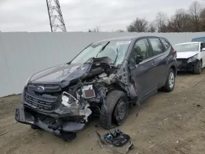 2023 SUBARU FORESTER