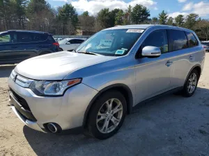 2015 MITSUBISHI OUTLANDER