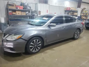 2017 NISSAN ALTIMA