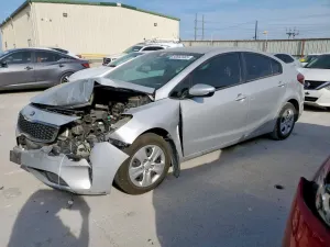 2017 KIA FORTE