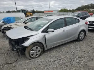 2017 KIA FORTE