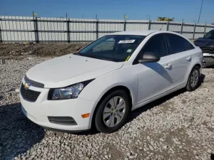 2013 CHEVROLET CRUZE