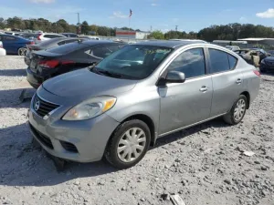 2012 NISSAN VERSA
