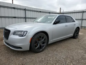 2023 CHRYSLER 300