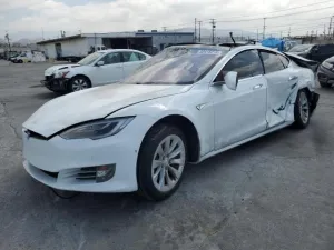 2016 TESLA MODEL S