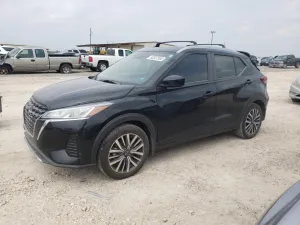 2023 NISSAN KICKS