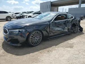 2021 BMW M8