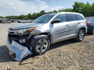 2015 TOYOTA HIGHLANDER