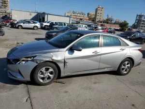 2023 HYUNDAI ELANTRA