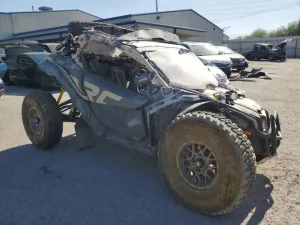 2023 CAN-AM SIDEBYSIDE