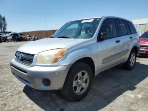 2004 TOYOTA RAV4