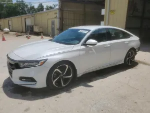 2019 HONDA ACCORD