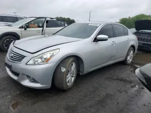 2013 INFI G37