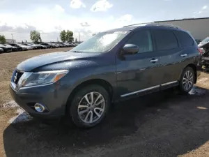 2015 NISSAN PATHFINDER