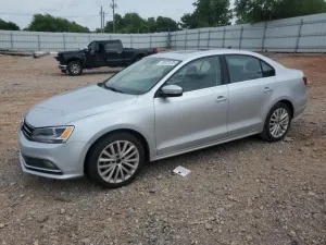 2015 VOLKSWAGEN JETTA