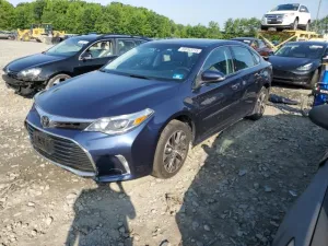 2018 TOYOTA AVALON