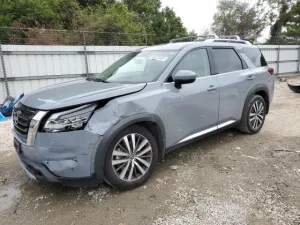2022 NISSAN PATHFINDER
